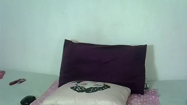 HotSexxy12 online show from November 2025 08:12:01 PM