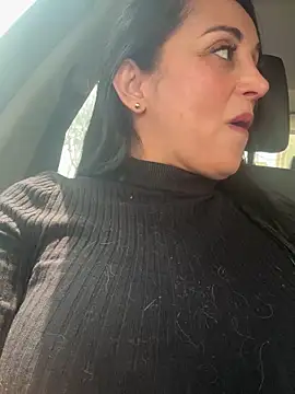 hotadhara01 online show from December 2025 05:29:02 PM