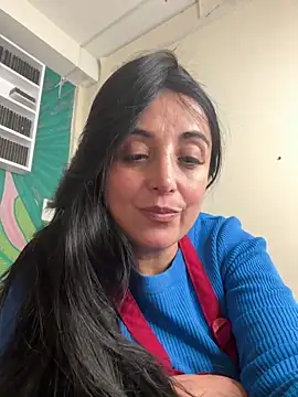 hotadhara01 online show from May 2026 05:43:04 PM