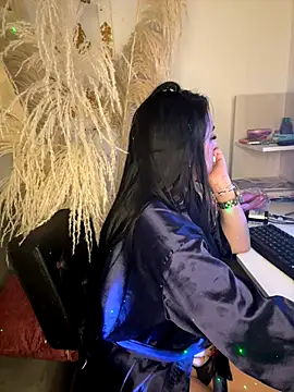 hotadhara01 online show from December 2025 03:18:02 AM