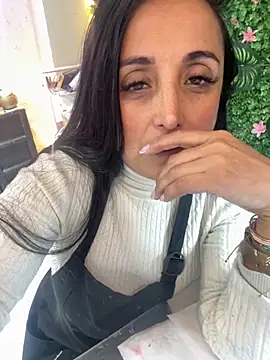 hotadhara01 online show from November 2025 08:56:01 PM