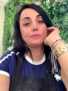 hotadhara01 online show from December 2025 05:27:02 PM