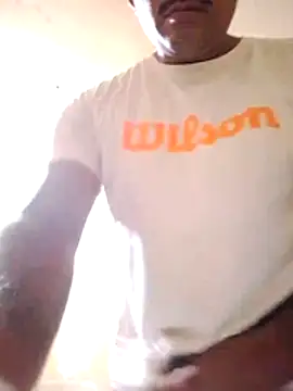 Snapshot of 125Delfin90 chatting on February 2026 04:01:02 AM 125Delfin90 online show from February 2026 04:01:02 AM