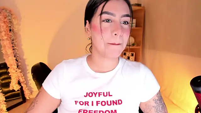 Snapshot of mary_anh1 chatting on September 2025 03:17:02 AM mary anh1 online show from September 2025 03:17:02 AM