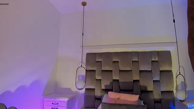 OnlyGia online show from January 2026 09:00:02 PM