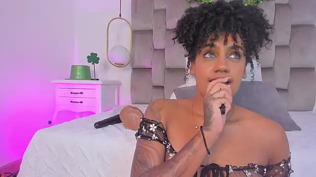 OnlyGia online show from March 2026 03:53:02 AM