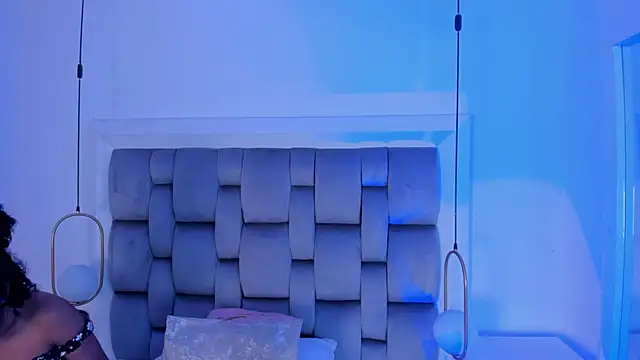 OnlyGia online show from January 2026 08:48:01 PM