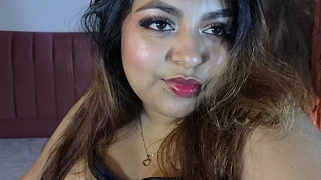 Snapshot of Hela_Collins chatting on October 2025 04:49:02 AM Hela Collins online show from October 2025 04:49:02 AM