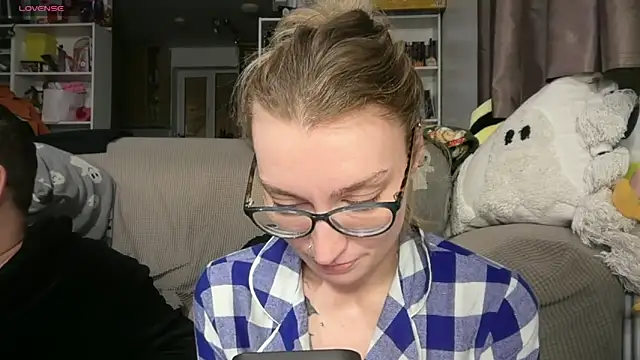 harleyblair online show from March 2026 11:16:01 PM