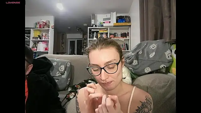 harleyblair online show from February 2026 09:37:02 PM