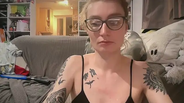 harleyblair online show from May 2026 08:44:02 PM