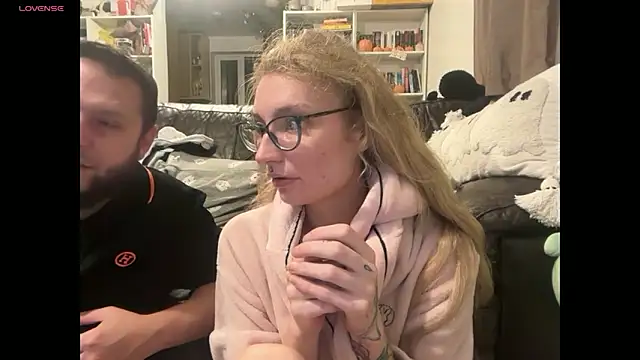 harleyblair online show from November 2025 11:31:01 PM