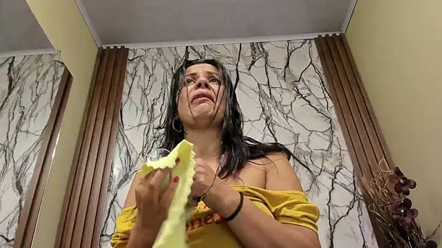 sofia hot vc online show from September 2025 01:13:02 AM