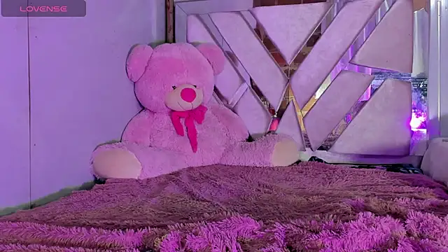 little daicel online show from November 2025 05:11:01 AM