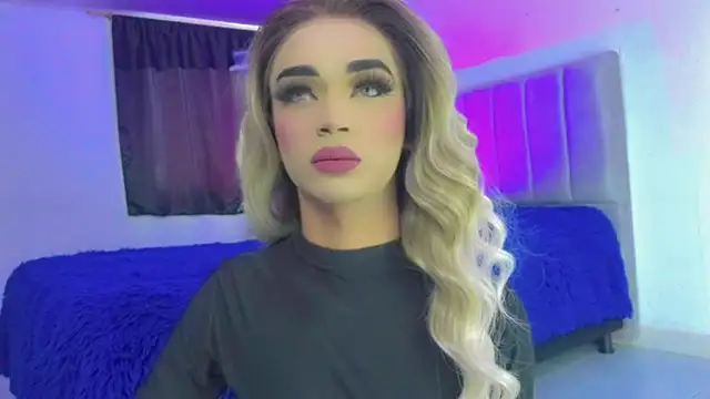 HANNAH BACKERS online show from November 2025 07:36:02 PM