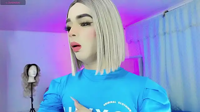 HANNAH BACKERS online show from November 2025 05:30:01 AM