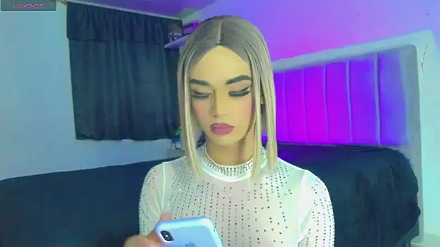 HANNAH BACKERS online show from November 2025 03:43:01 AM