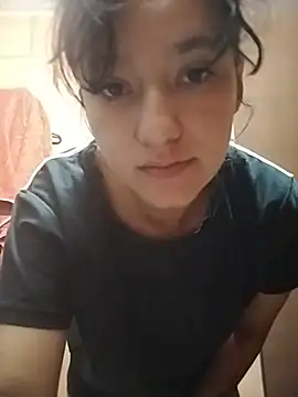 Snapshot of annie_clark2 chatting on June 2026 07:31:02 PM annie clark2 online show from June 2026 07:31:02 PM