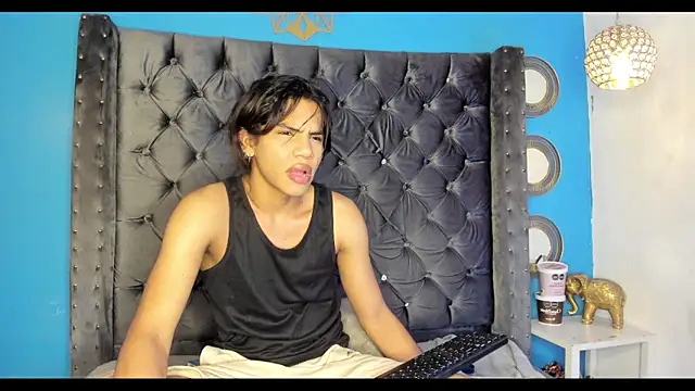 Snapshot of bxby_dolls chatting on September 2025 05:36:02 AM bxby dolls online show from September 2025 05:36:02 AM