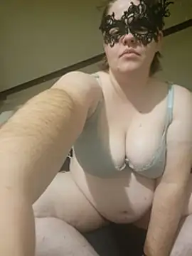 Snapshot of VeiledMuse chatting on December 2025 02:23:01 AM VeiledMuse online show from December 2025 02:23:01 AM