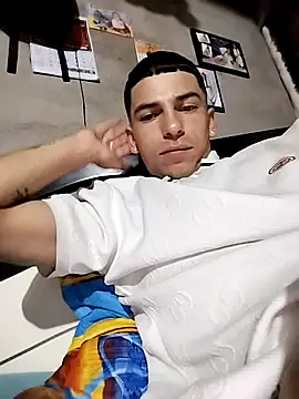 Tussi-amor online show from September 2025 07:13:02 AM