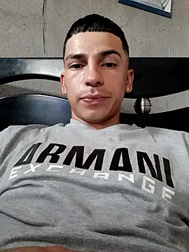 Tussi-amor online show from September 2025 08:03:02 PM