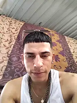 Tussi-amor online show from September 2025 06:57:02 PM