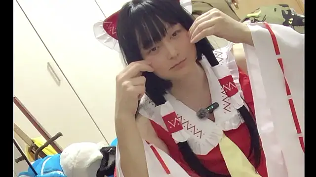 Snapshot of Mia032 chatting on February 2026 02:04:02 PM Mia032 online show from February 2026 02:04:02 PM