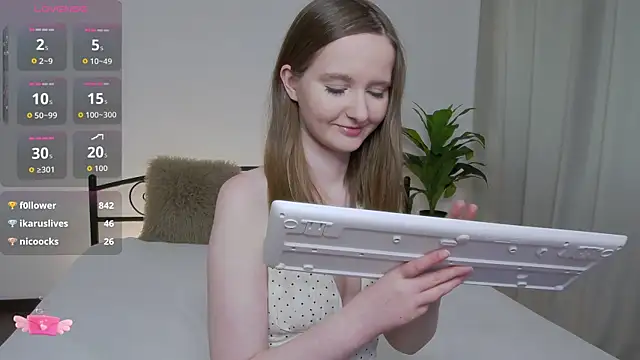 AlexsisFaee online show from May 2026 02:47:01 PM