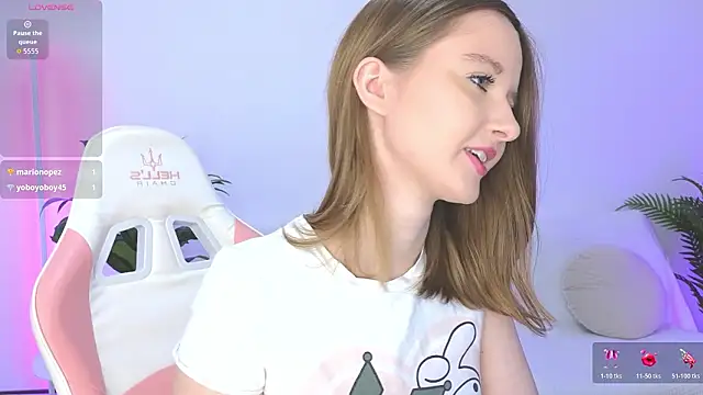 AlexsisFaee online show from February 2026 01:53:02 PM