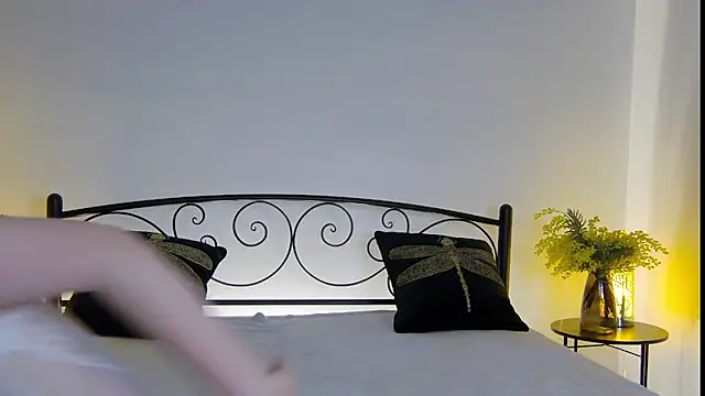 AlexsisFaee online show from September 2025 08:18:02 PM