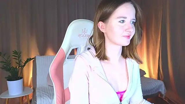 AlexsisFaee online show from November 2025 10:04:01 PM