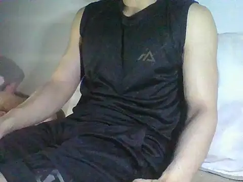 malacobi0 online show from March 2026 06:08:01 PM