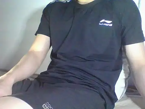 malacobi0 online show from March 2026 02:22:02 PM