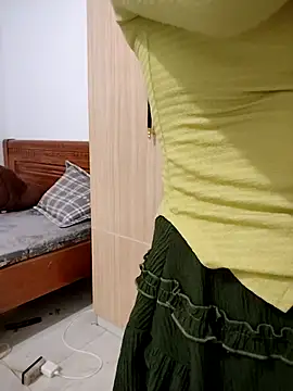 Snapshot of asian_2k chatting on November 2025 12:37:01 AM asian 2k online show from November 2025 12:37:01 AM