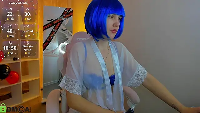 MalvinaDream online show from October 2025 01:17:01 AM