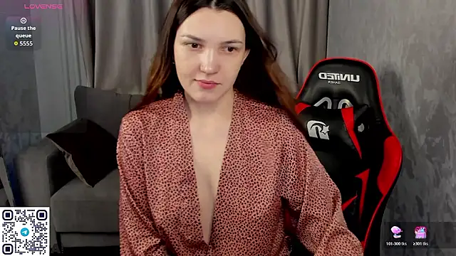 MalvinaDream online show from February 2026 01:28:02 AM