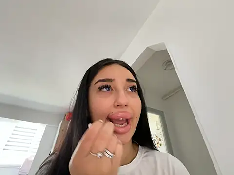 BlueEyes BB online show from March 2026 11:09:01 AM