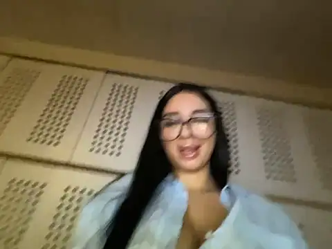 BlueEyes BB online show from December 2025 03:05:02 PM