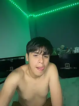 Kailertwink online show from March 2026 02:33:02 AM