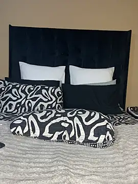 THICKBUNNYCHICKxxx online show from March 2026 08:35:02 PM