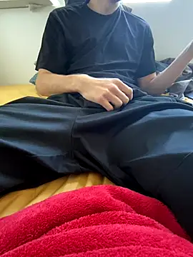 Snapshot of greggts chatting on December 2025 10:31:02 AM greggts online show from December 2025 10:31:02 AM