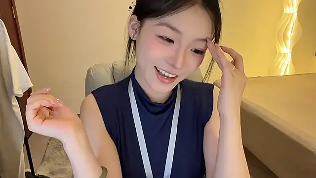 Robin-o3 online show from April 2026 06:58:01 PM