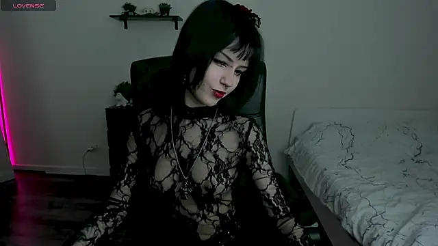 LiyaLuna online show from February 2026 04:05:02 PM