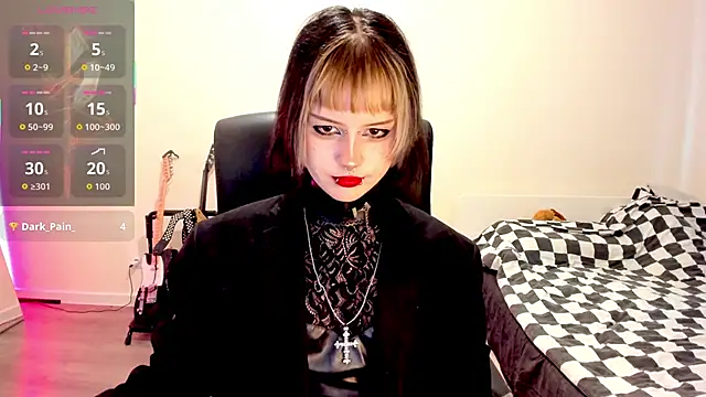 LiyaLuna online show from October 2025 01:23:01 PM