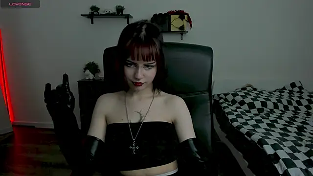 LiyaLuna online show from February 2026 02:44:01 PM