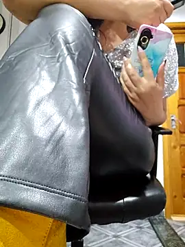 ShineBright88 online show from November 2025 08:34:01 PM