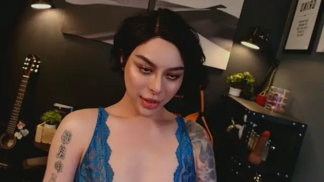 LUNACOCKSLAYER online show from November 2025 11:53:02 AM