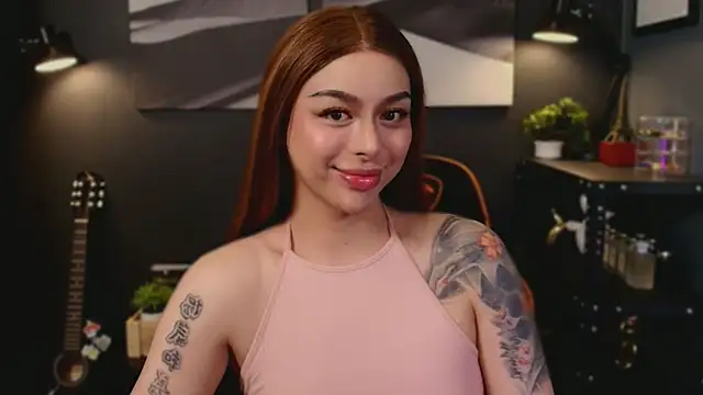 LUNACOCKSLAYER online show from November 2025 05:33:01 AM