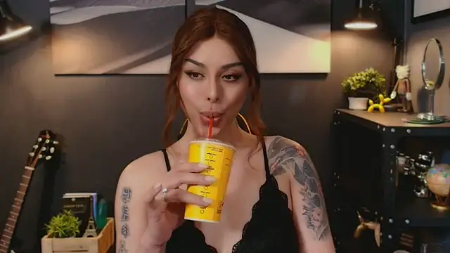 LUNACOCKSLAYER online show from February 2026 04:48:01 PM